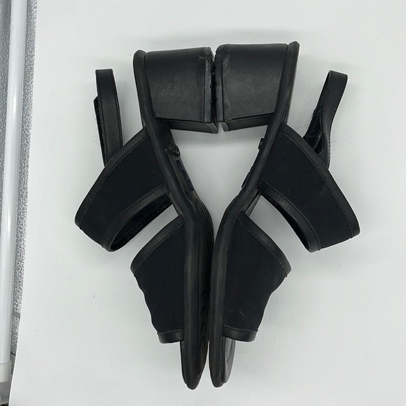 ECCO Black Strappy Leather Canvas Block Heel Open Toed Sandals Size 7 - Picture 3 of 14